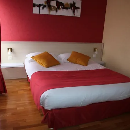 Etesia Hotel 3*