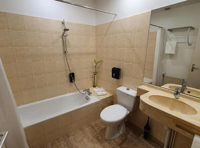 Hotel Etesia 3*